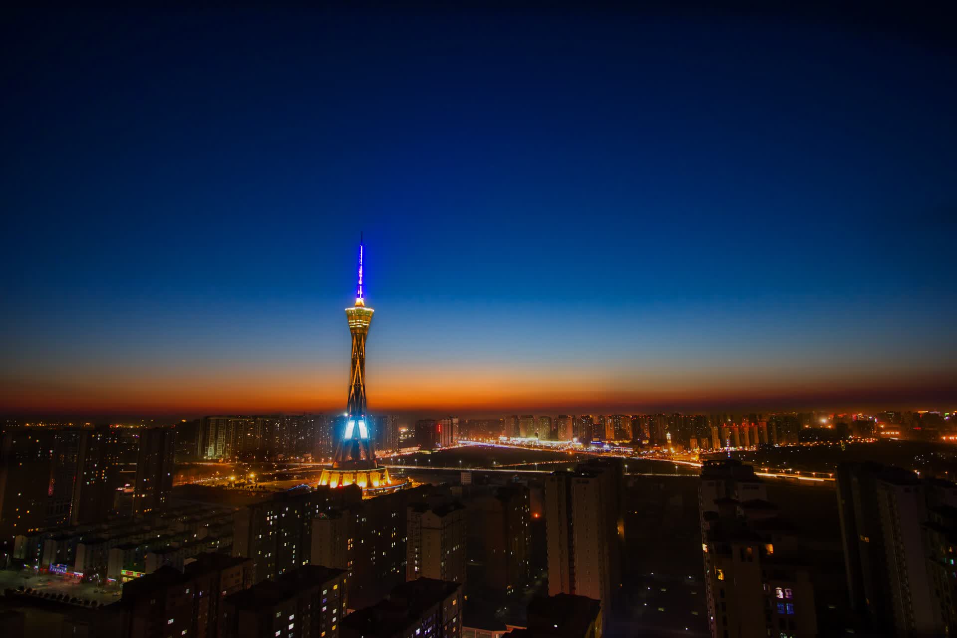 世界滑板公开赛技术动作再升级,世界滑板公开赛技术动作再升级视频